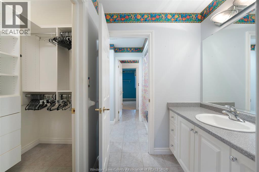 2205 Edgemore Avenue, Lasalle, Ontario  N9H 2K2 - Photo 35 - 26001266