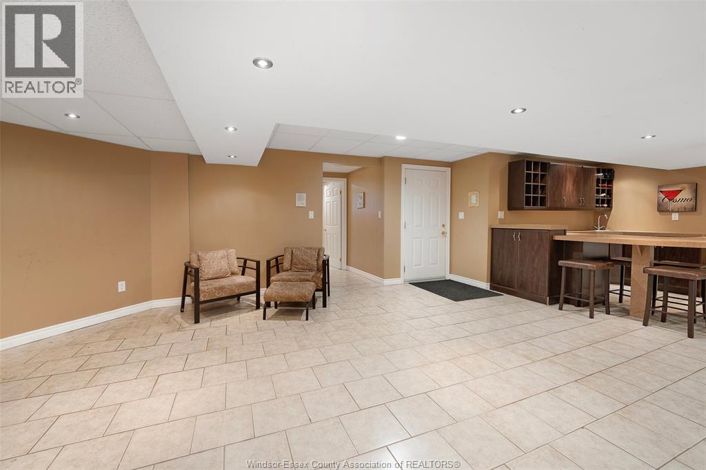 2205 Edgemore Avenue, Lasalle, Ontario  N9H 2K2 - Photo 47 - 26001266