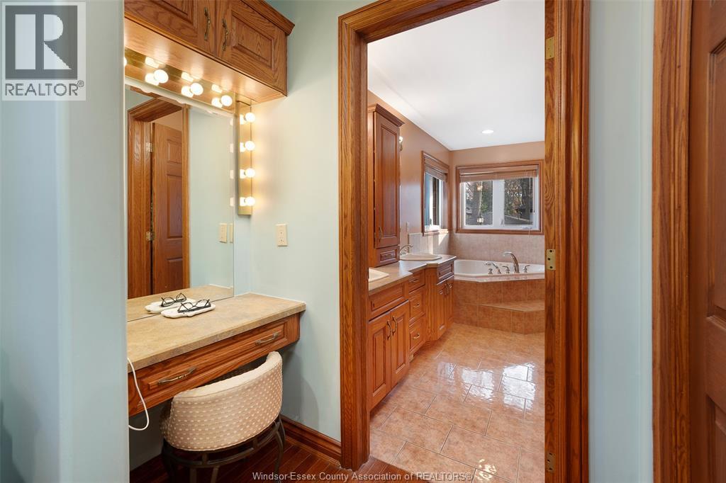 2205 Edgemore Avenue, Lasalle, Ontario  N9H 2K2 - Photo 28 - 26001266