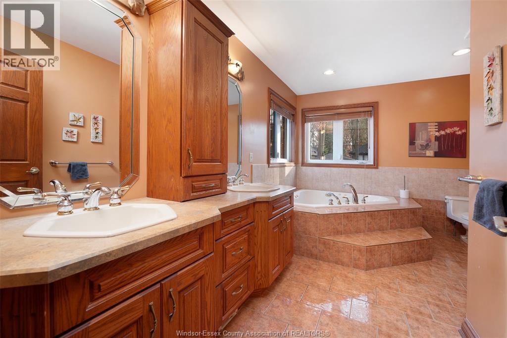 2205 Edgemore Avenue, Lasalle, Ontario  N9H 2K2 - Photo 29 - 26001266