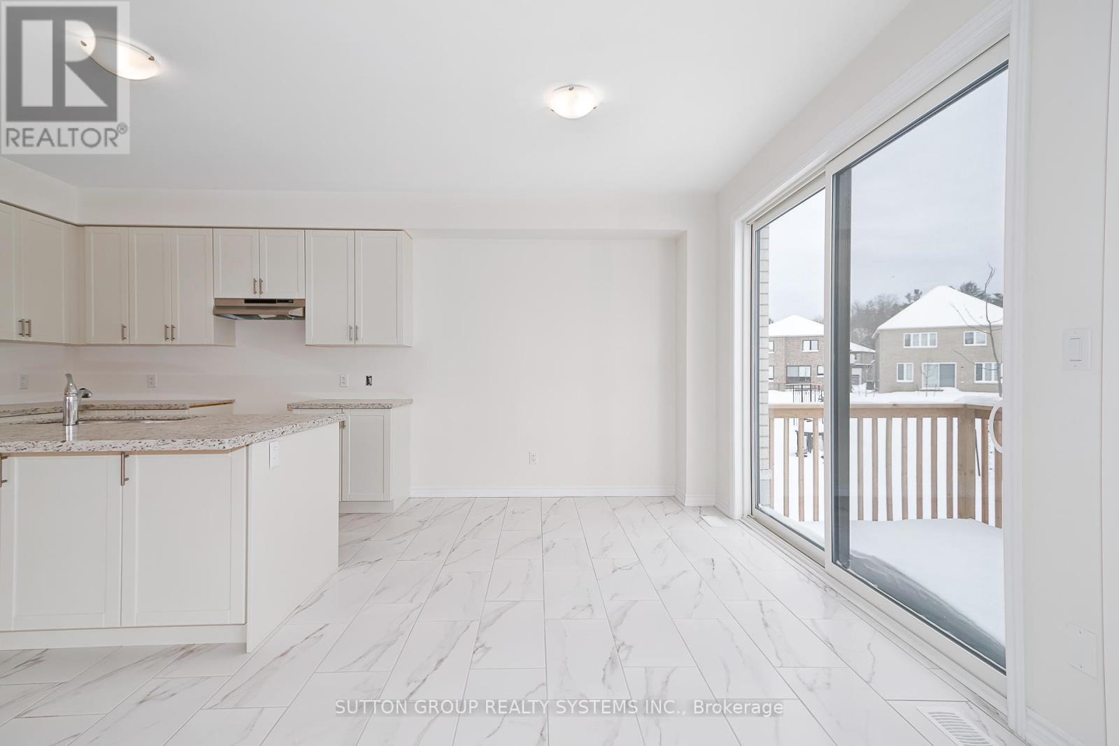 187 Roseanne Circle, Wasaga Beach, Ontario  L9Z 0N1 - Photo 16 - S12704274