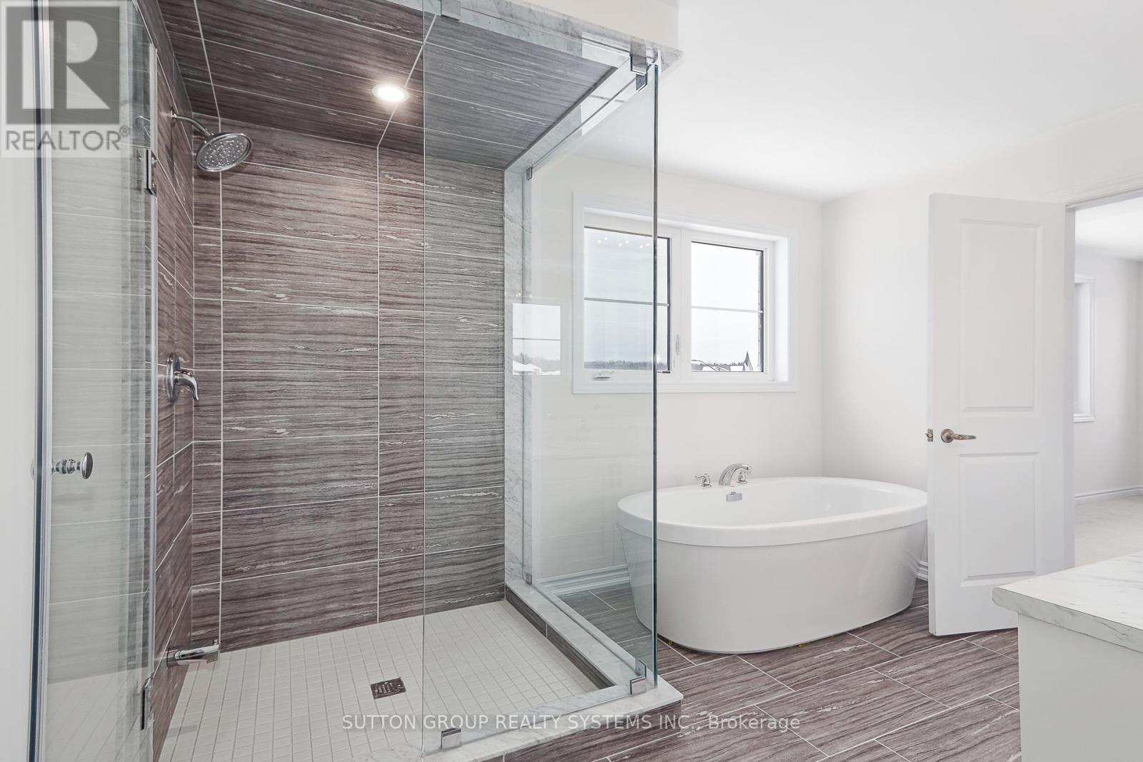 187 Roseanne Circle, Wasaga Beach, Ontario  L9Z 0N1 - Photo 23 - S12704274