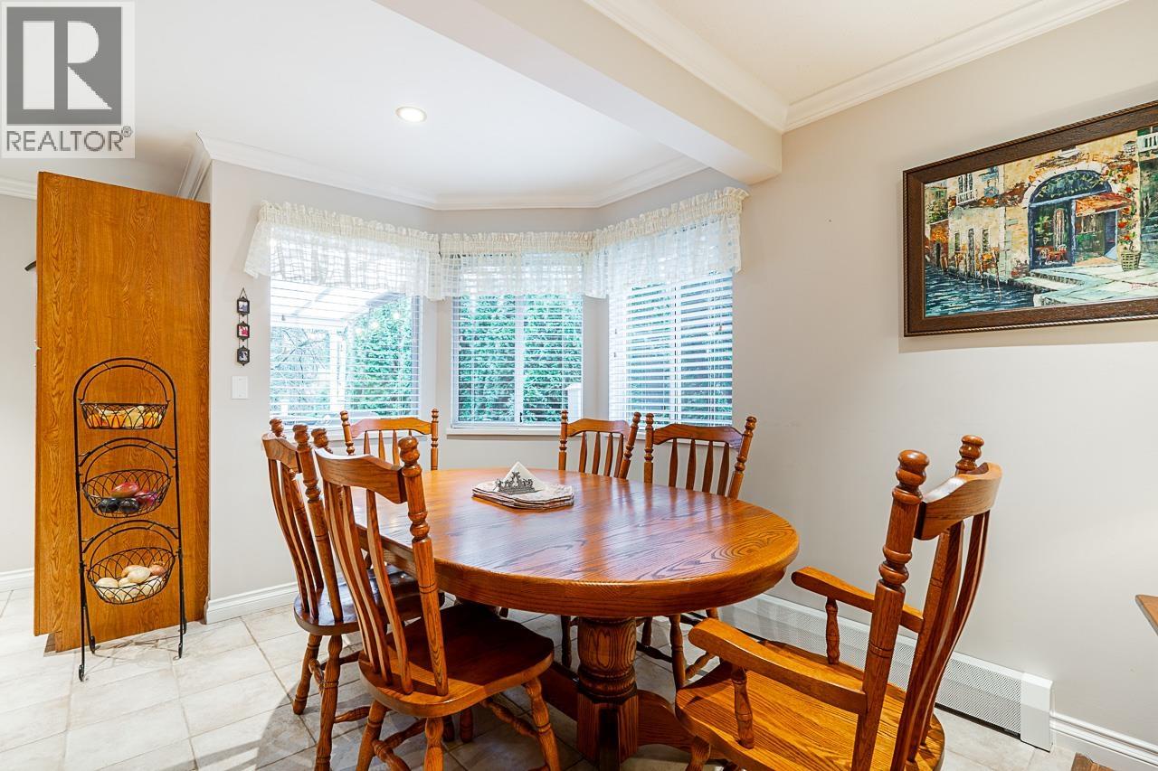 23368 124 Avenue, Maple Ridge, British Columbia  V2X 4K4 - Photo 27 - R3080161