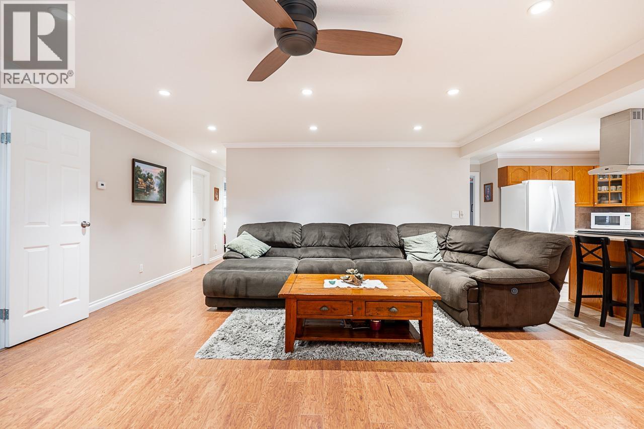 23368 124 Avenue, Maple Ridge, British Columbia  V2X 4K4 - Photo 24 - R3080161