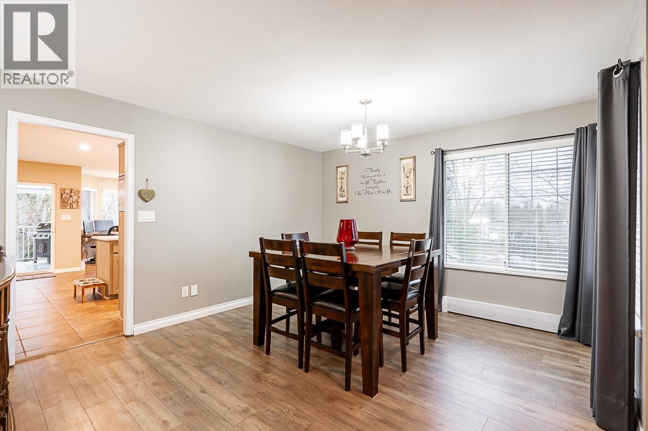 23368 124 Avenue, Maple Ridge, British Columbia  V2X 4K4 - Photo 7 - R3080161