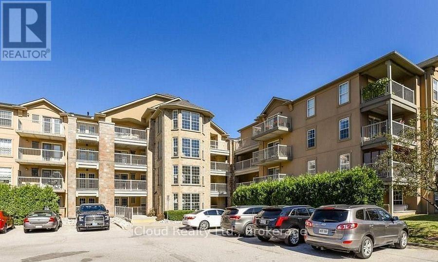 104 - 1470 Bishops Gate, Oakville, Ontario  L6M 4N2 - Photo 2 - W12704228