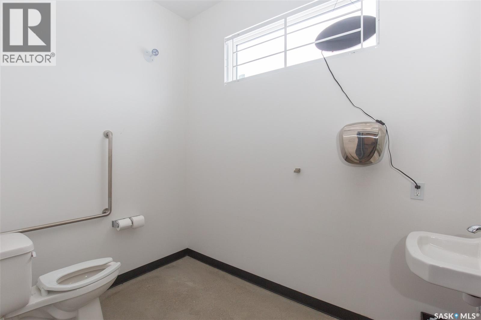 1050 Bradley Street, Moose Jaw, Saskatchewan  S6H 3M4 - Photo 18 - SK026984