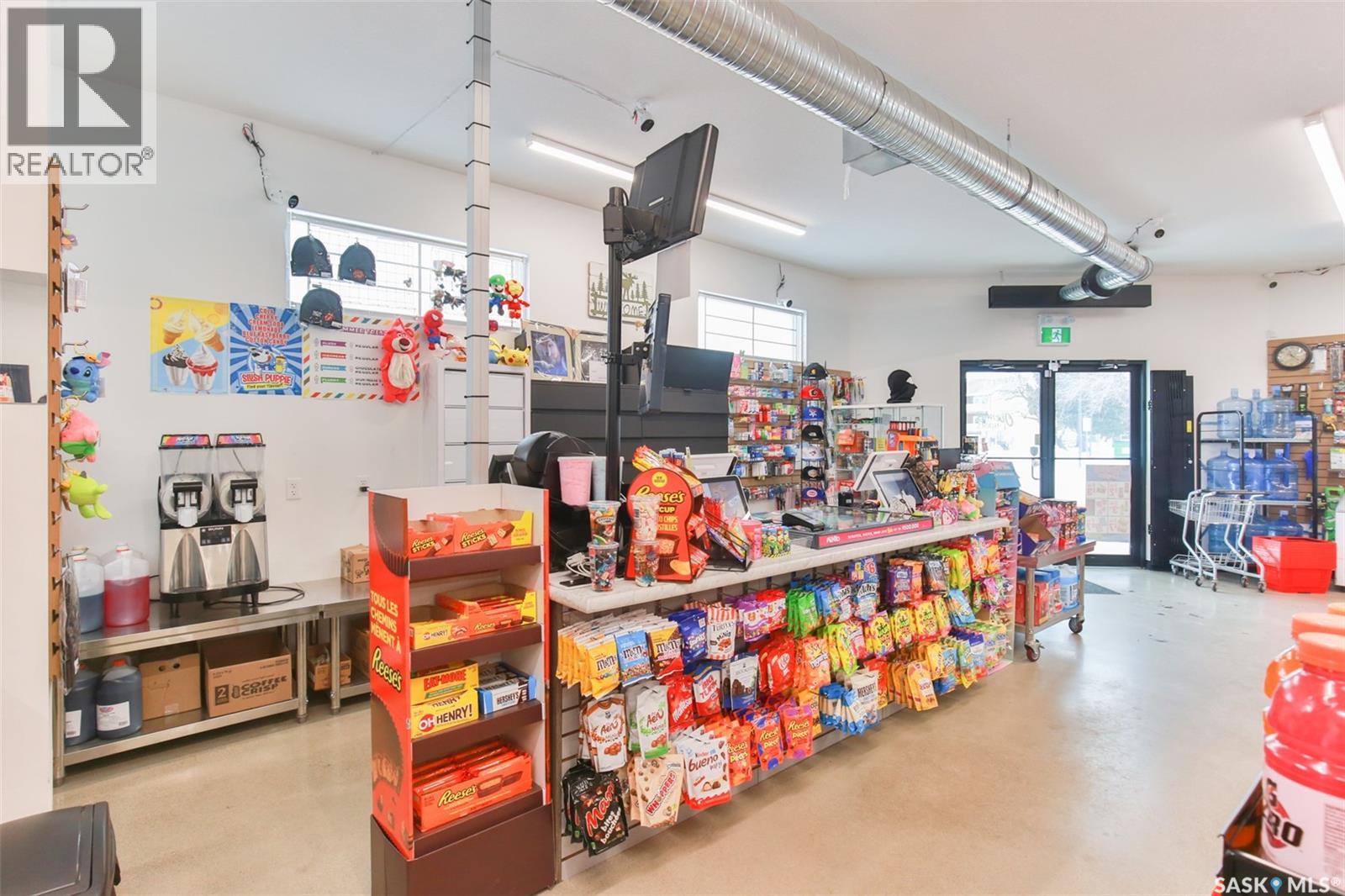 1050 Bradley Street, Moose Jaw, Saskatchewan  S6H 3M4 - Photo 7 - SK026984