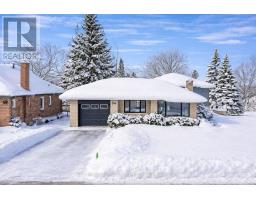 54 EUGENIA STREET, Barrie, Ontario