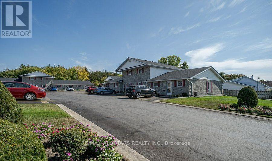 3 - 73 Lywood Street, Belleville, Ontario  K0K 1K0 - Photo 2 - X12704268