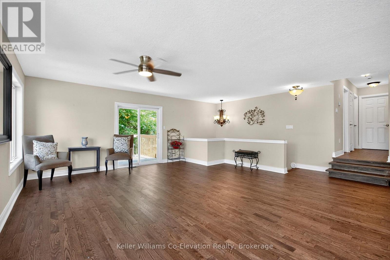 423 Irwin Street, Midland, Ontario  L4R 2V6 - Photo 3 - S12704366