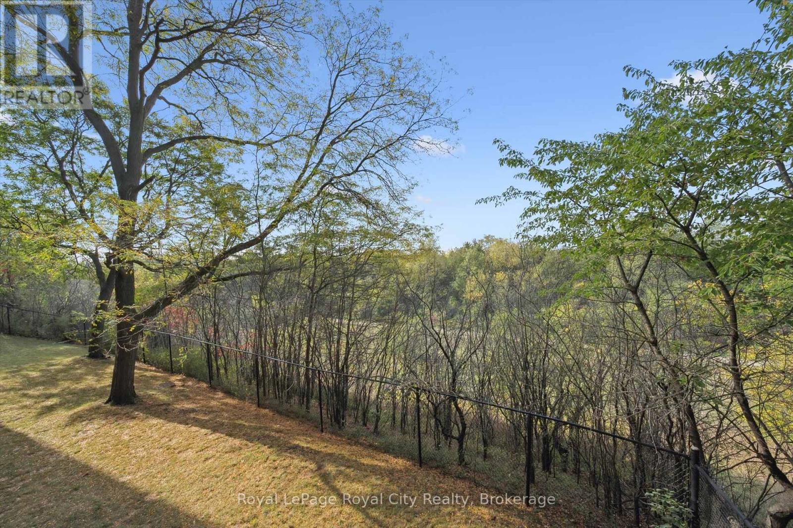 24 - 63 Conroy Crescent, Guelph, Ontario  N1G 2V5 - Photo 17 - X12704426