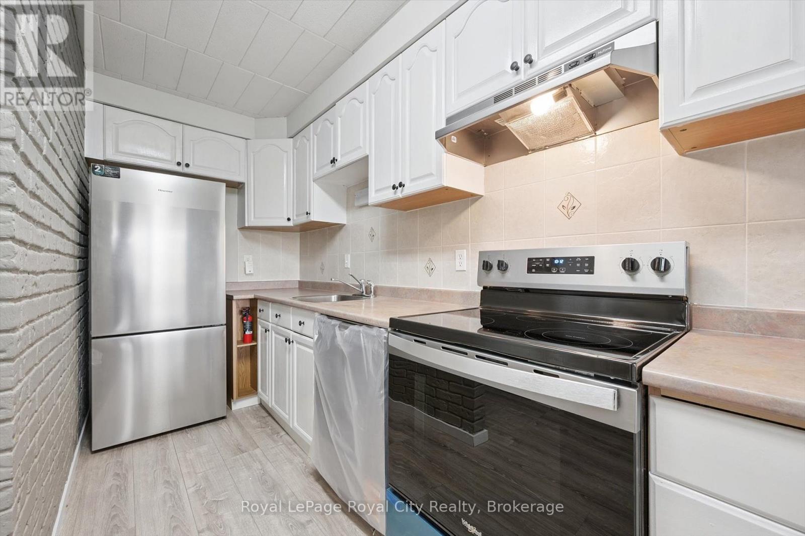 24 - 63 Conroy Crescent, Guelph, Ontario  N1G 2V5 - Photo 8 - X12704426