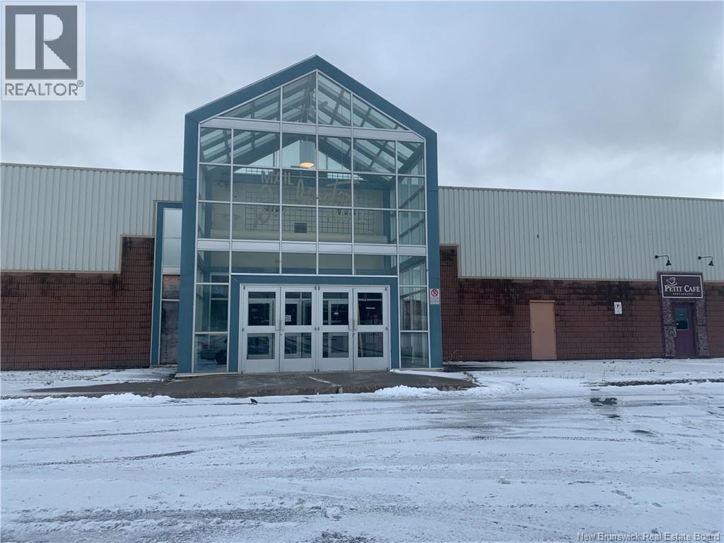 110 Plaza Boulevard, Dalhousie, New Brunswick  E8C 2E2 - Photo 1 - NB082806