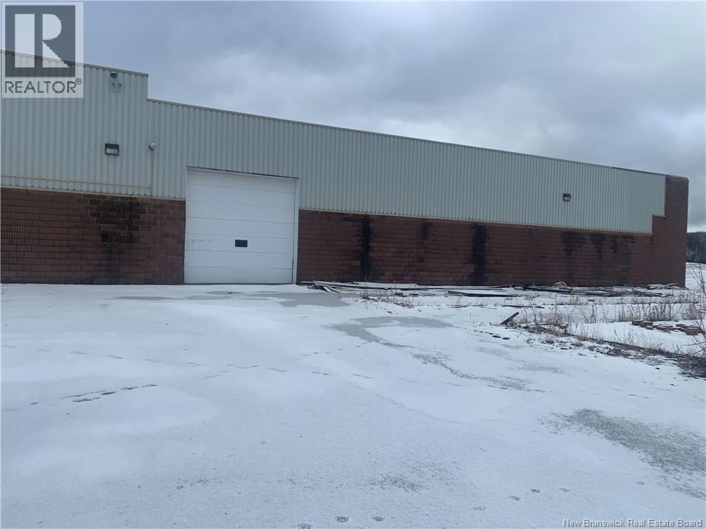 110 Plaza Boulevard, Dalhousie, New Brunswick  E8C 2E2 - Photo 10 - NB082806