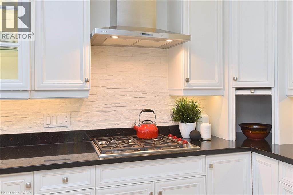 116 Grindstone Way, Hamilton, Ontario  L9H 7B6 - Photo 14 - 40792086