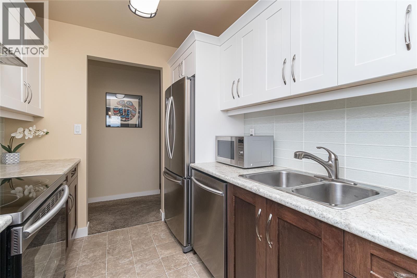 305 103 Gorge Rd E, Victoria, British Columbia  V9A 6Z2 - Photo 12 - 1020261