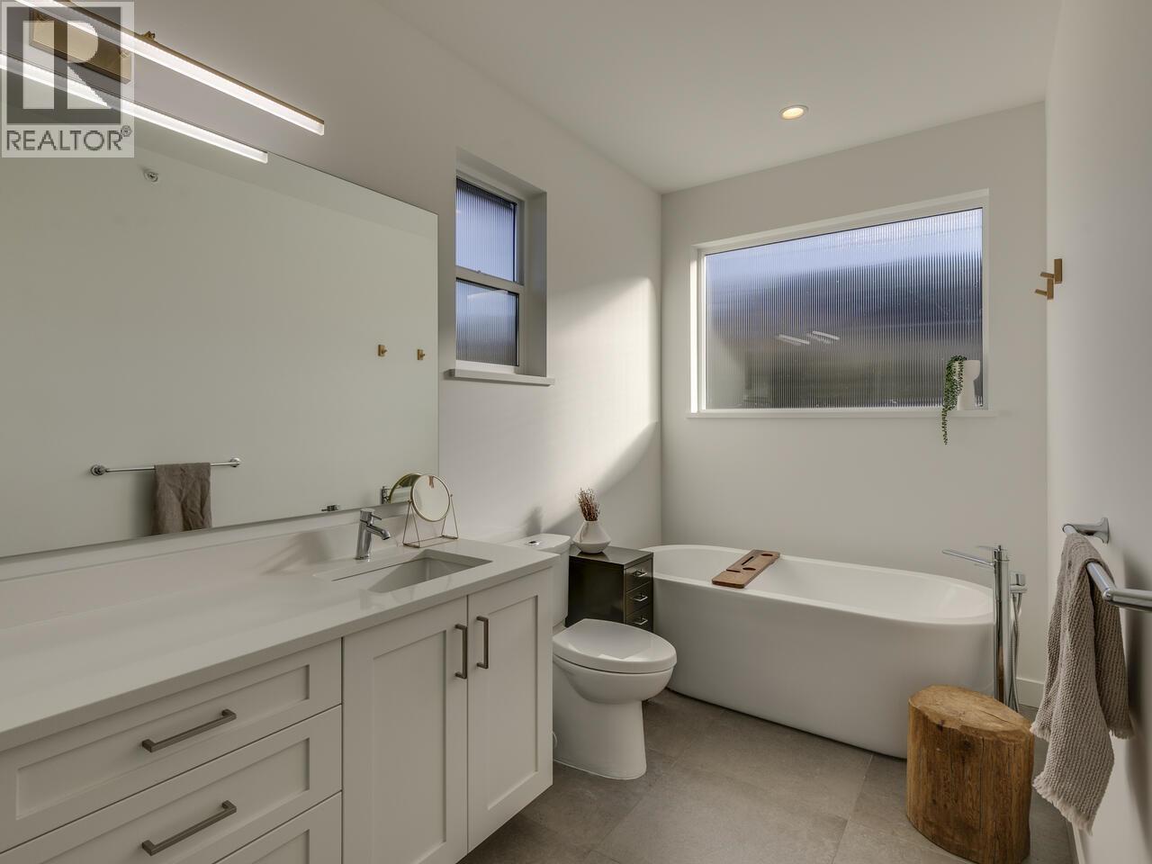 39212 Cardinal Drive, Squamish, British Columbia  V8B 0H3 - Photo 28 - R3055100