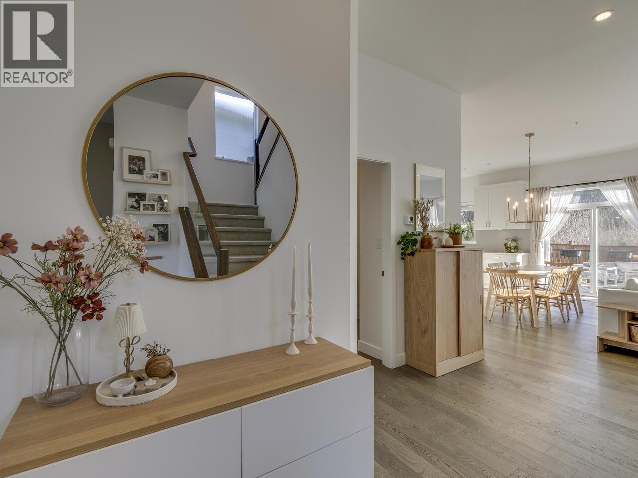 39212 Cardinal Drive, Squamish, British Columbia  V8B 0H3 - Photo 7 - R3055100