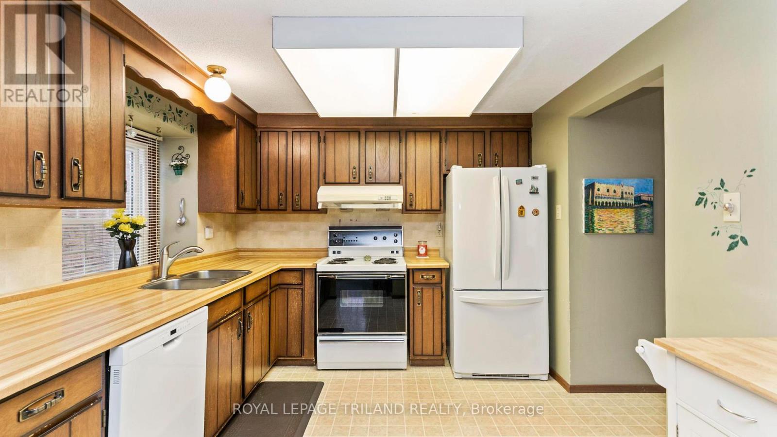 146 Andover Drive, London South, Ontario  N6J 4G1 - Photo 13 - X12704422