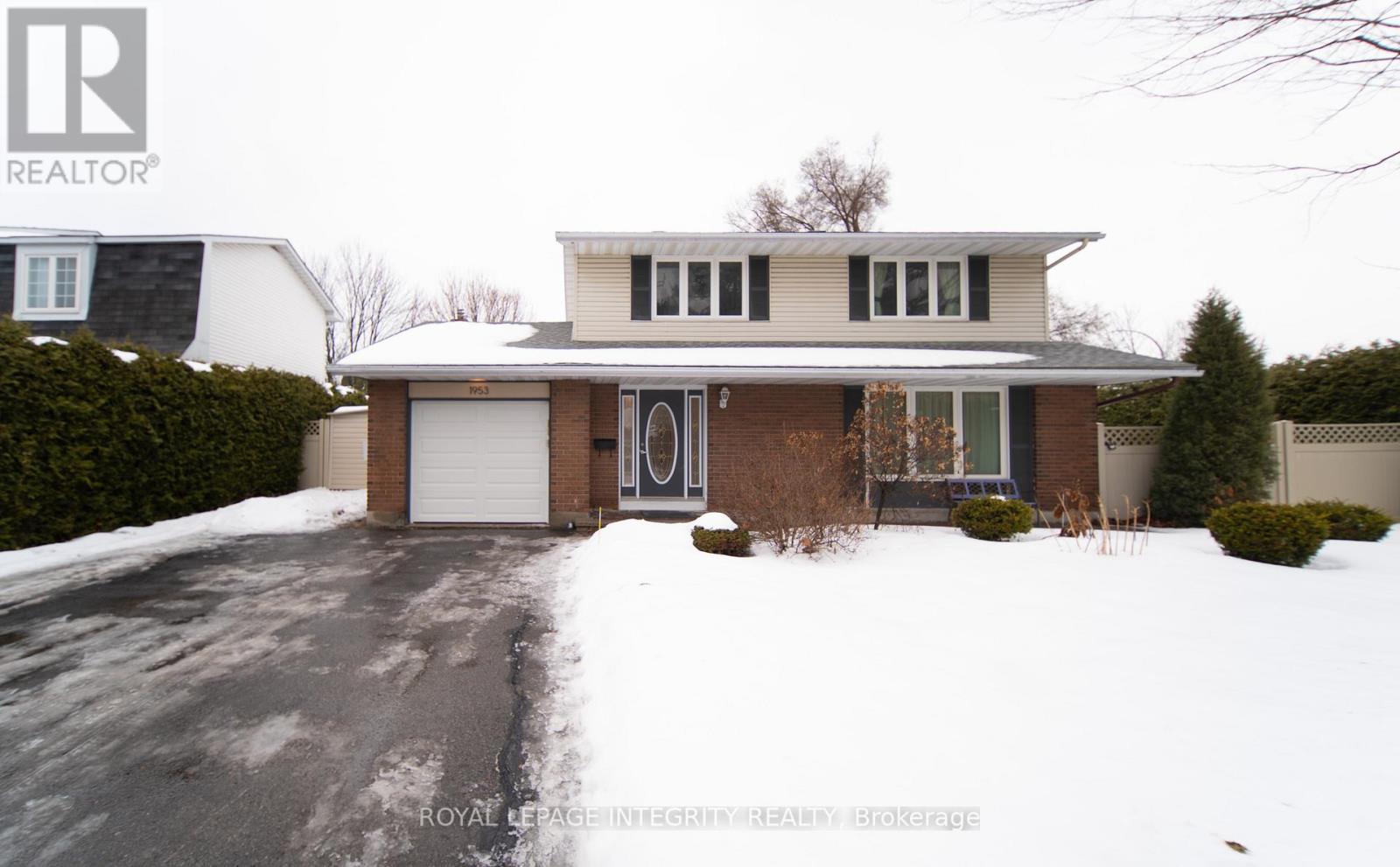 1953 MARQUIS AVENUE, Ottawa, Ontario