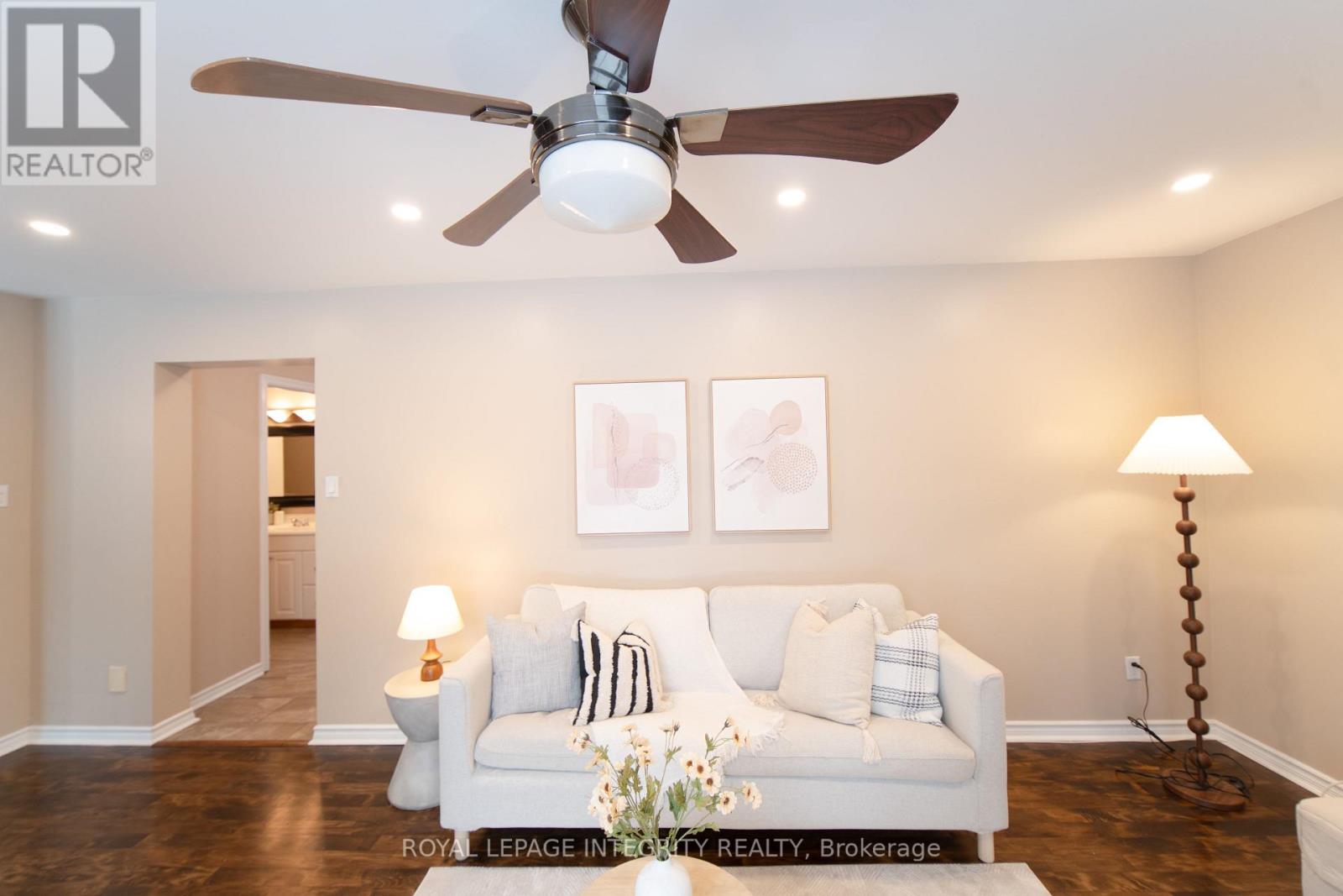 1953 Marquis Avenue, Ottawa, Ontario  K1J 8J3 - Photo 20 - X12704396