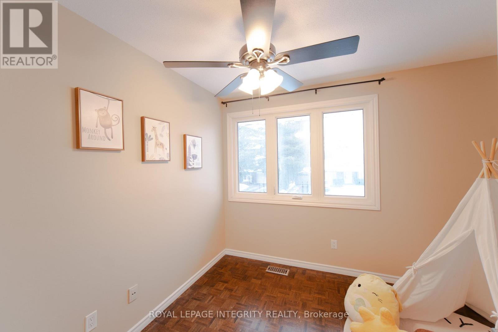 1953 Marquis Avenue, Ottawa, Ontario  K1J 8J3 - Photo 31 - X12704396