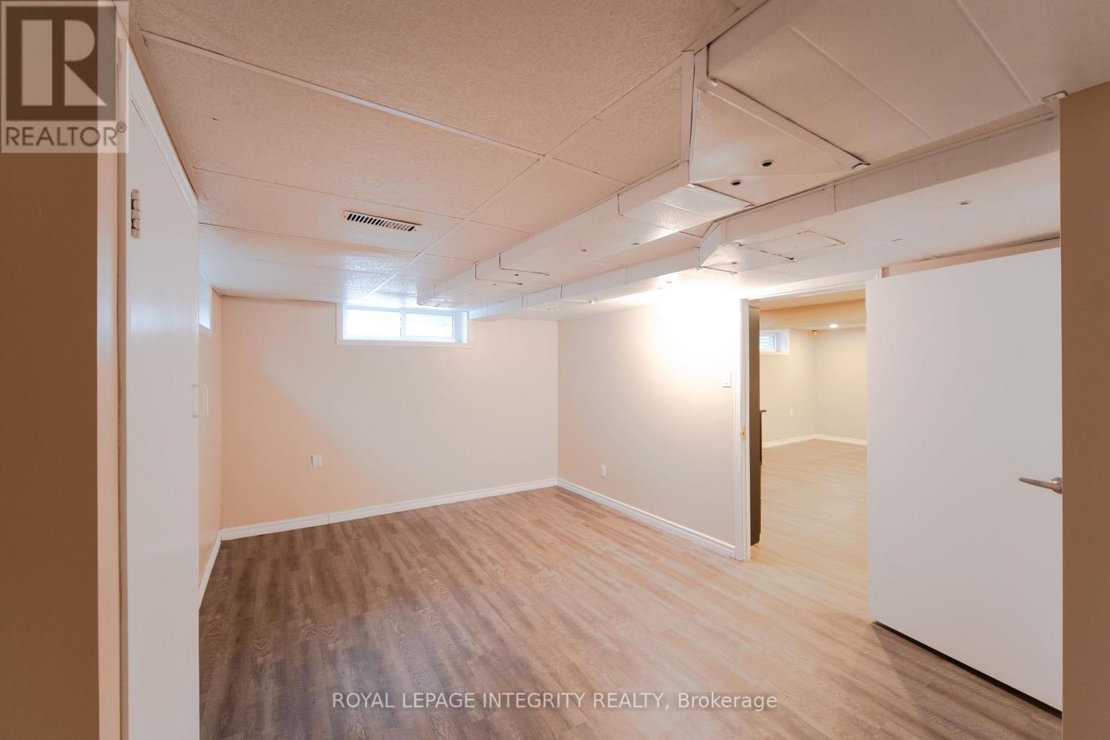 1953 Marquis Avenue, Ottawa, Ontario  K1J 8J3 - Photo 36 - X12704396