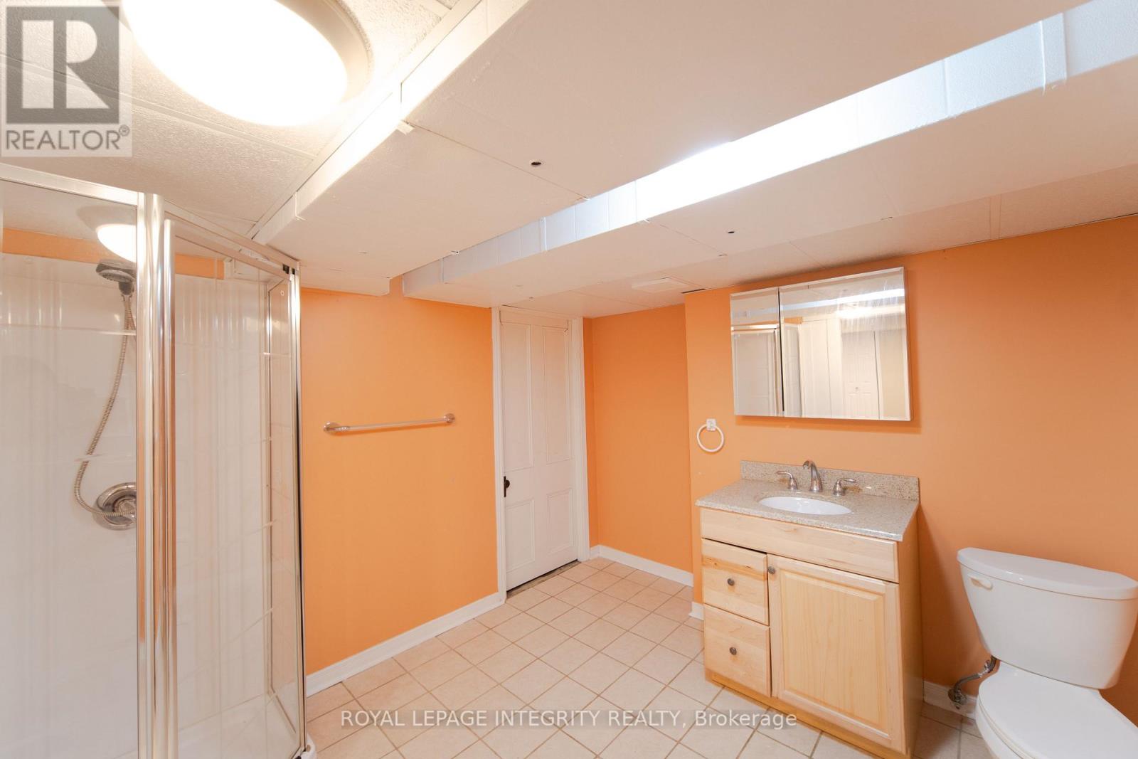 1953 Marquis Avenue, Ottawa, Ontario  K1J 8J3 - Photo 38 - X12704396