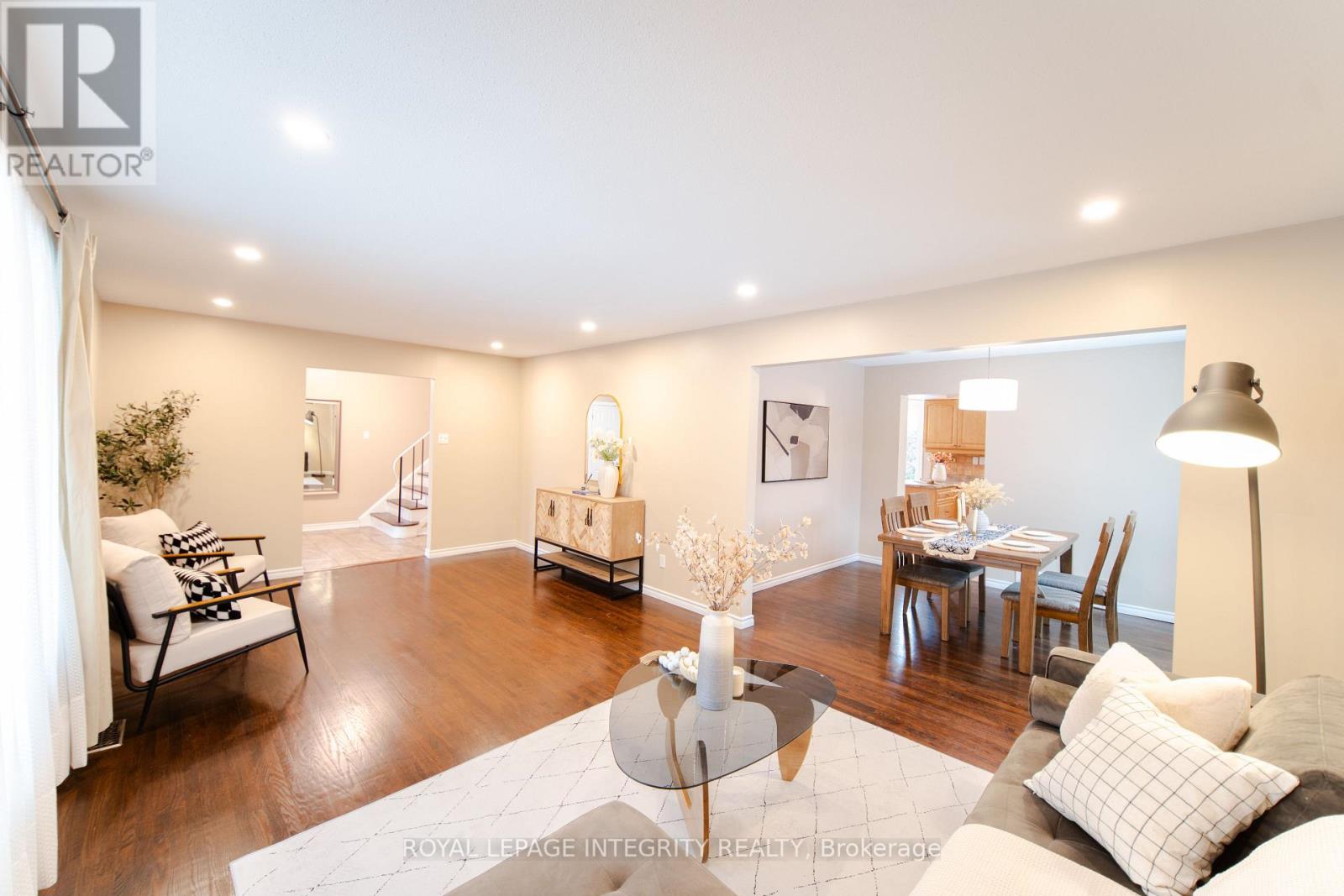 1953 Marquis Avenue, Ottawa, Ontario  K1J 8J3 - Photo 7 - X12704396