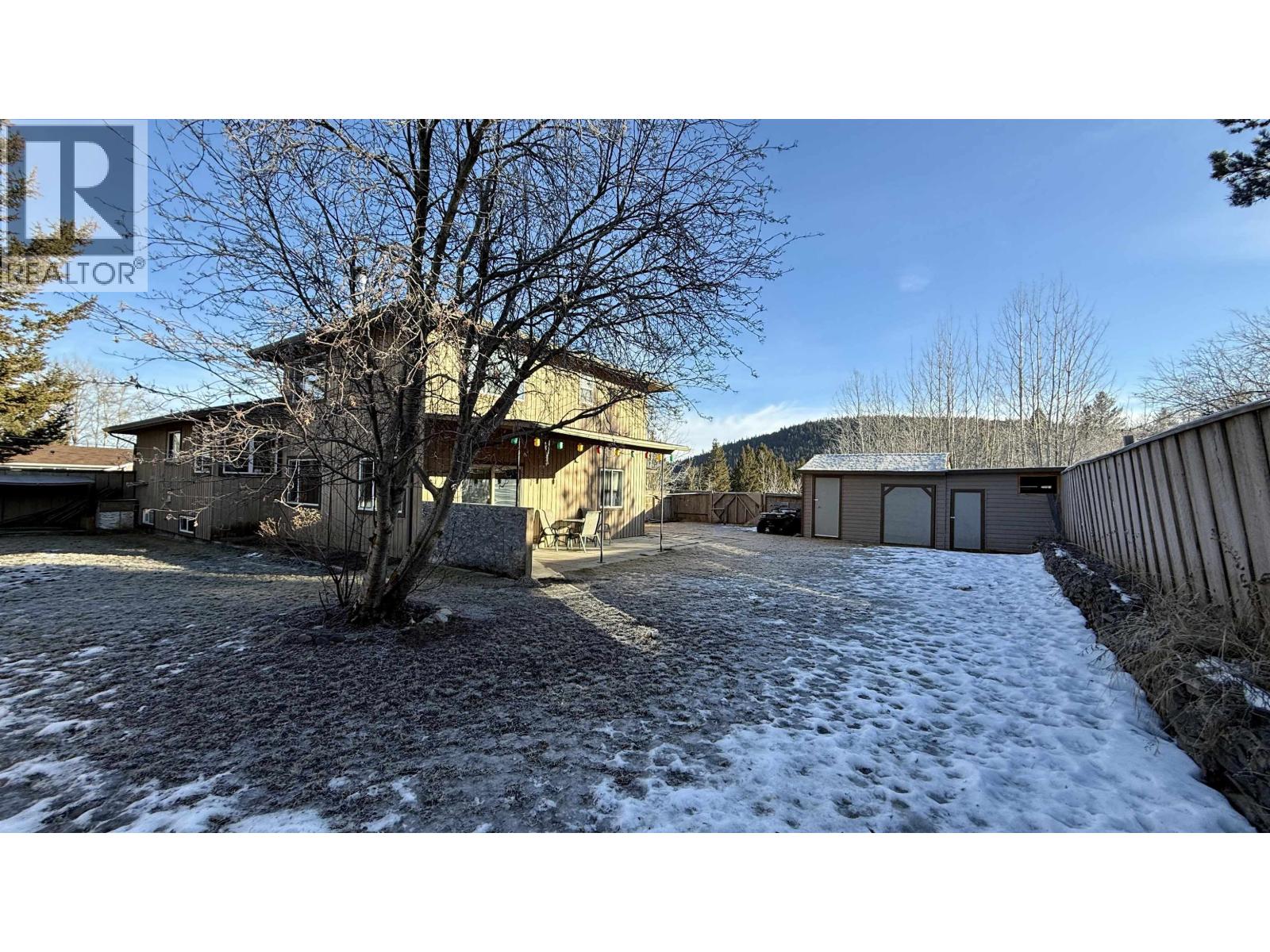 808 Marks Drive, 100 Mile House, British Columbia  V0K 2E0 - Photo 25 - R3080306