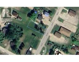 115 Quebec Street, Nakina, Ontario