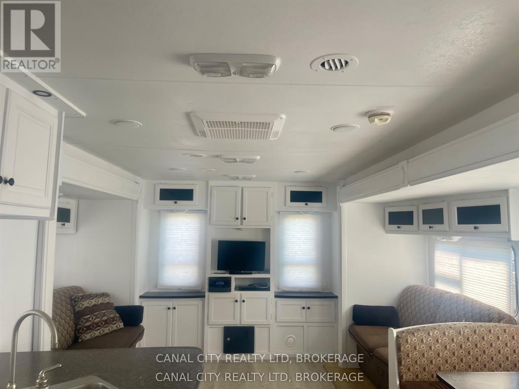 659 Port Maitland Road, Haldimand, Ontario  N1A 2W6 - Photo 4 - X12704470