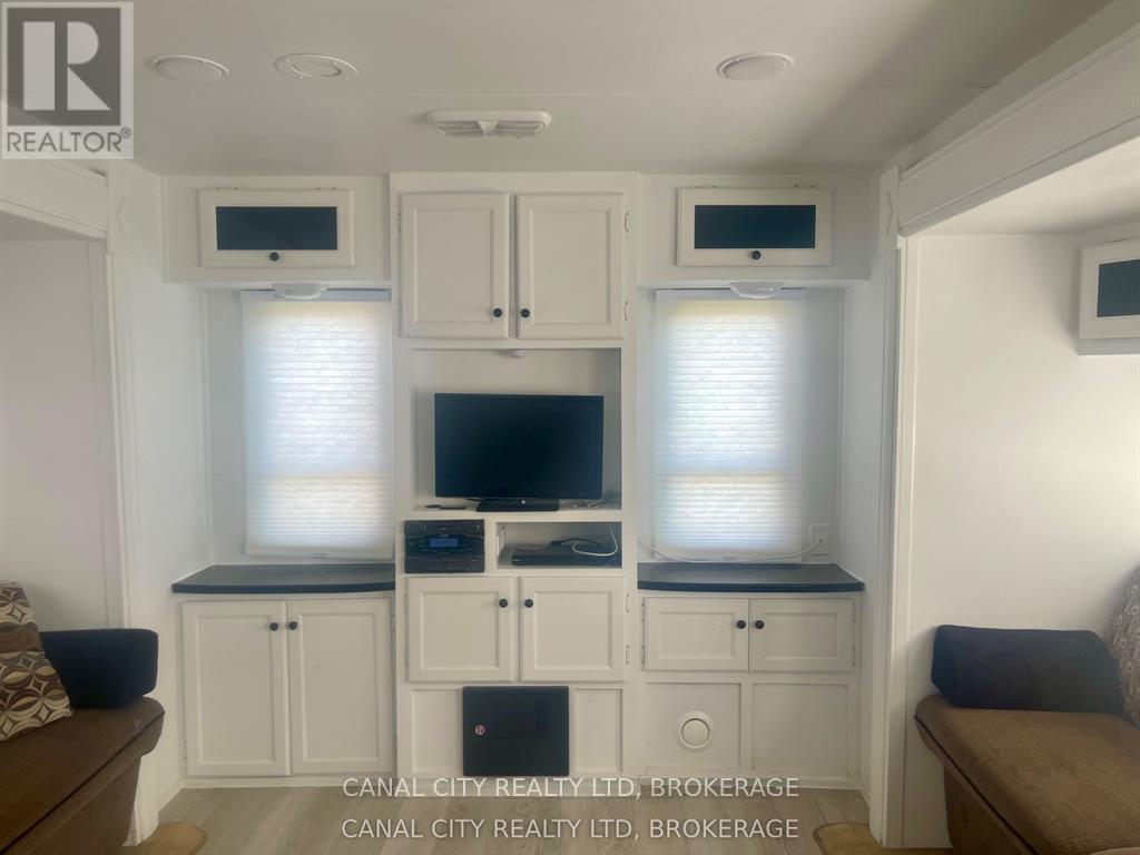 659 Port Maitland Road, Haldimand, Ontario  N1A 2W6 - Photo 5 - X12704470