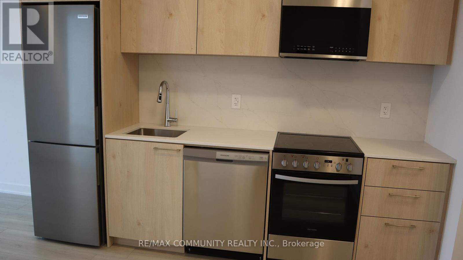 819 - 7437 Kingston Road, Toronto, Ontario  M1B 5S3 - Photo 2 - E12574946