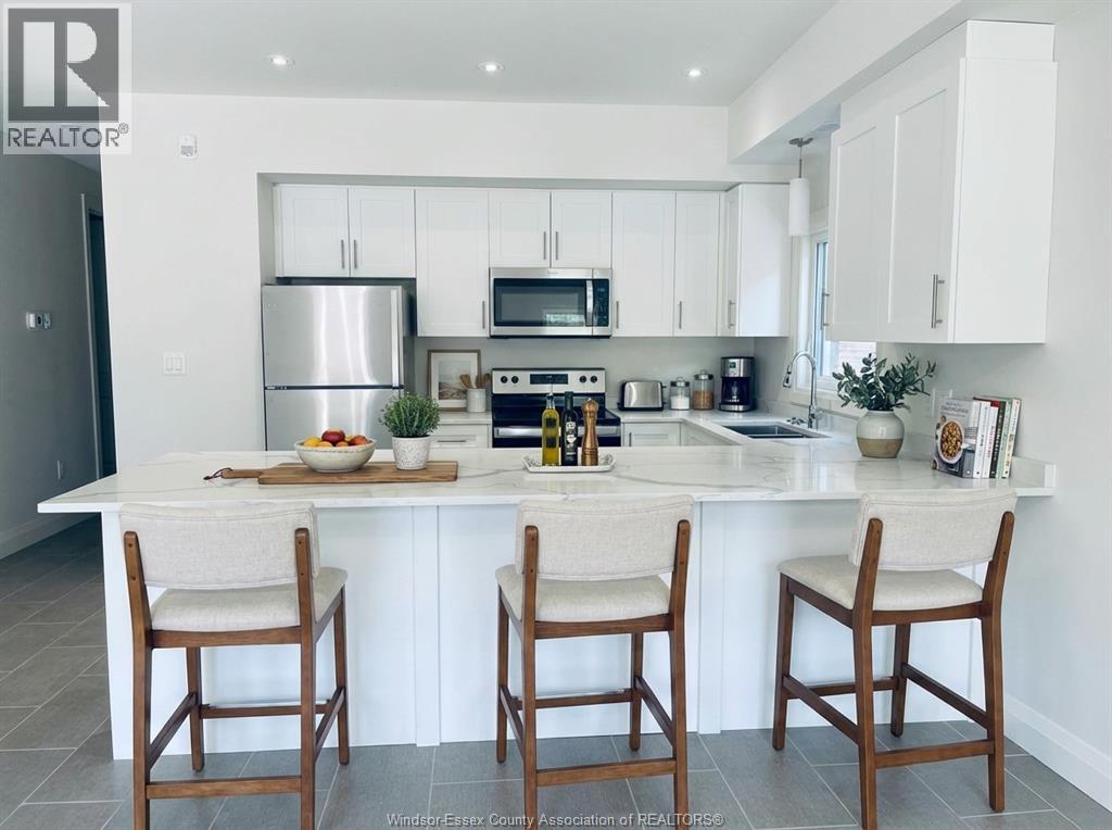 233 Watson Unit# 203, Windsor, Ontario  N8S 3R8 - Photo 3 - 26001330