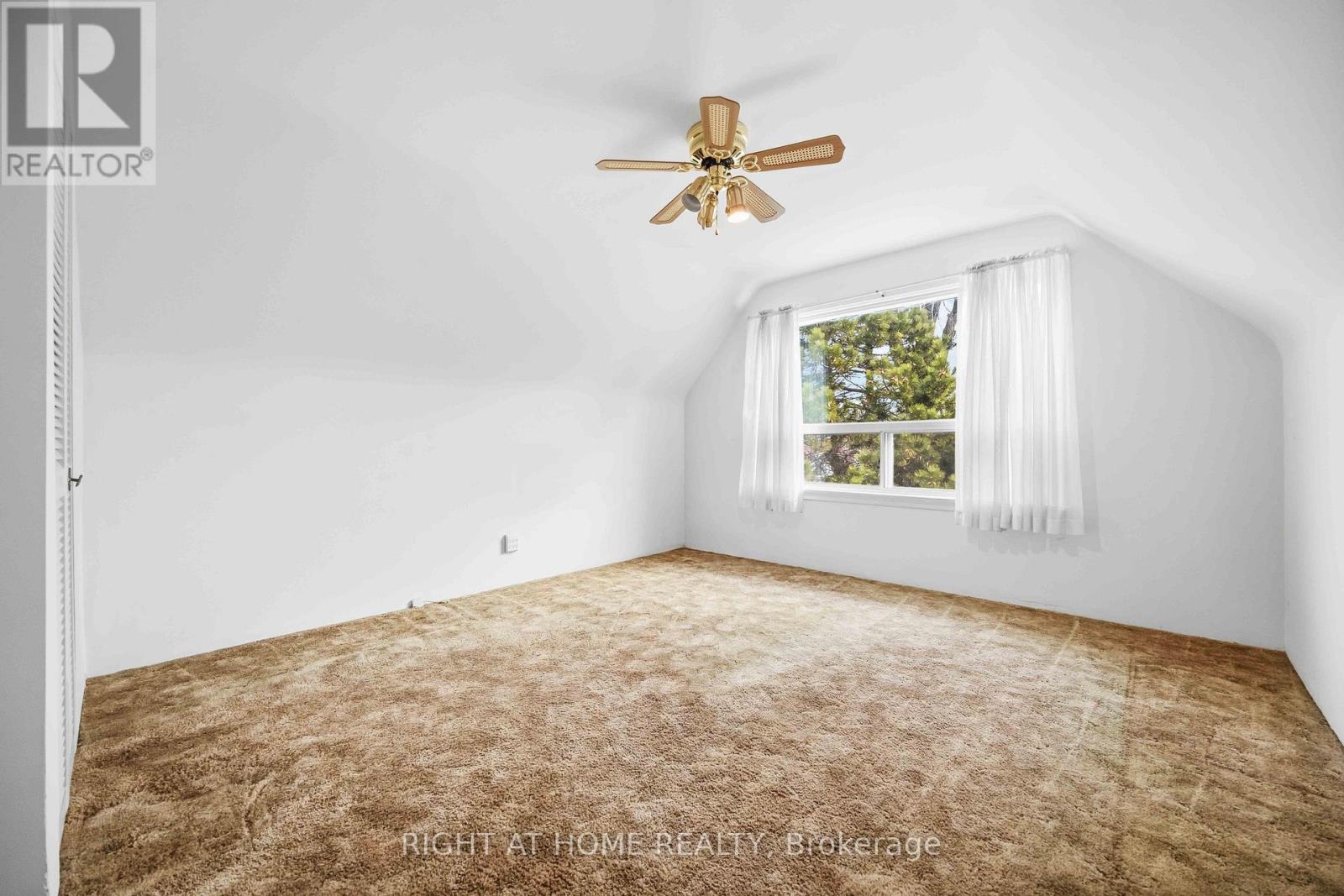 9 Bergen Road, Toronto, Ontario  M1P 1R8 - Photo 18 - E12704406