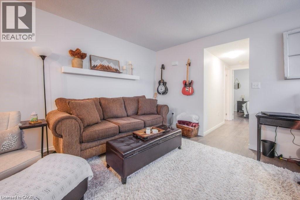 388 Old Huron Road Unit# D, Kitchener, Ontario  N2R 0J5 - Photo 5 - 40799031