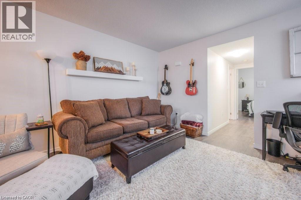 388 Old Huron Road Unit# D, Kitchener, Ontario  N2R 0J5 - Photo 6 - 40799031