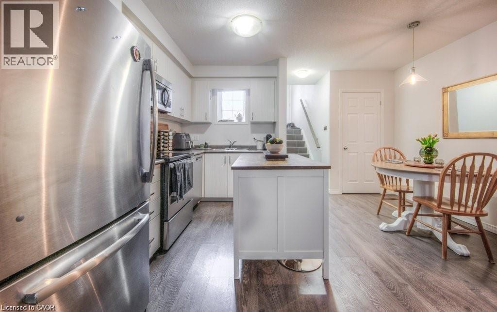 388 Old Huron Road Unit# D, Kitchener, Ontario  N2R 0J5 - Photo 9 - 40799031