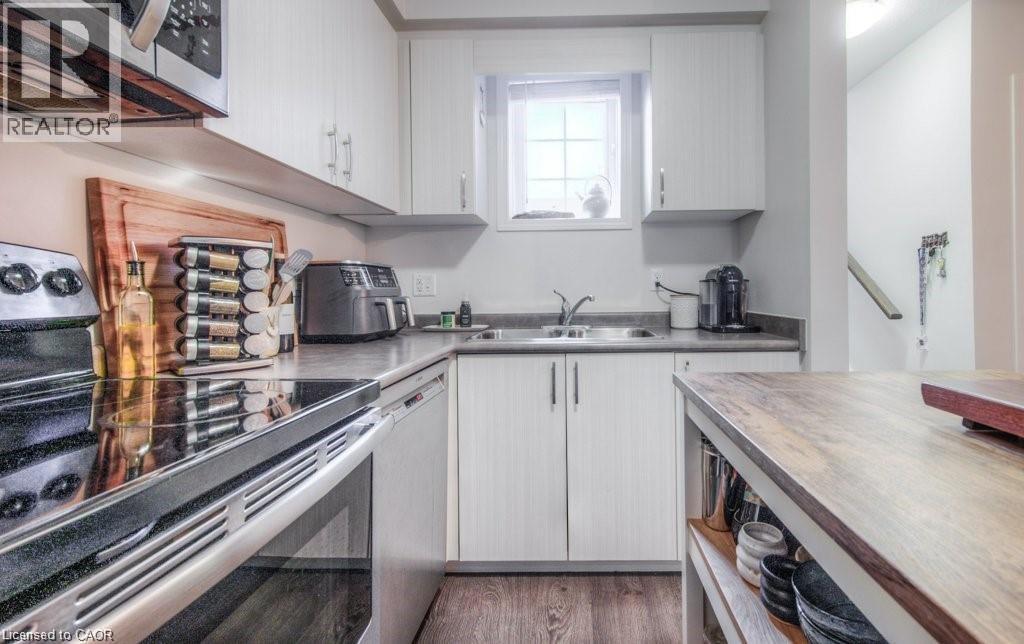 388 Old Huron Road Unit# D, Kitchener, Ontario  N2R 0J5 - Photo 16 - 40799031