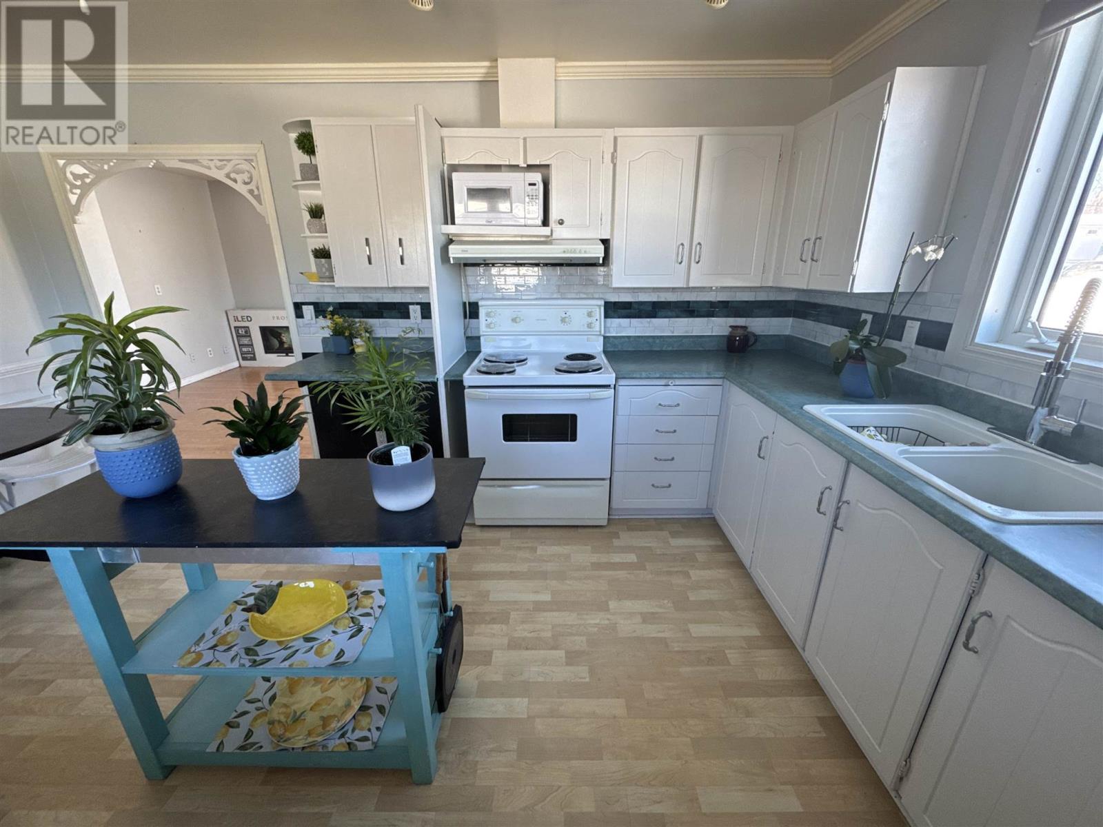 9 Axmith Ave, Elliot Lake, Ontario  P5A 1B5 - Photo 7 - SM260123