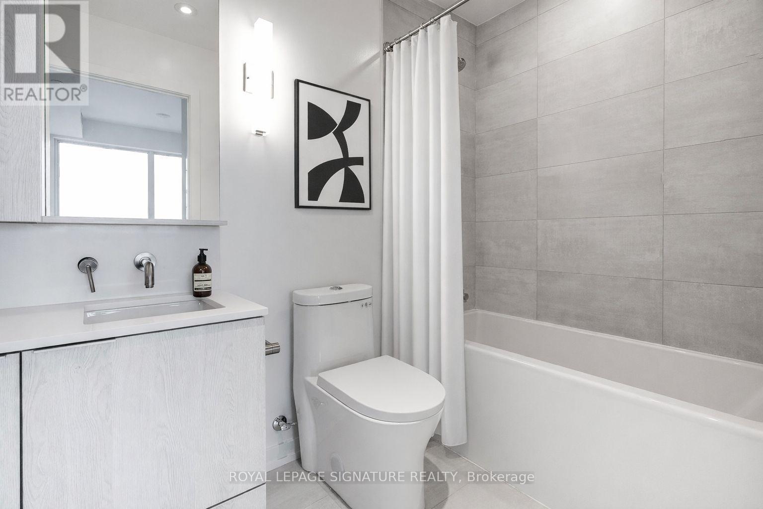 2110s - 110 Broadway Avenue, Toronto, Ontario  M4P 1V7 - Photo 11 - C12704400