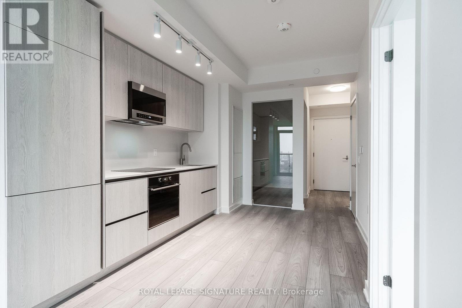 2110s - 110 Broadway Avenue, Toronto, Ontario  M4P 1V7 - Photo 4 - C12704400