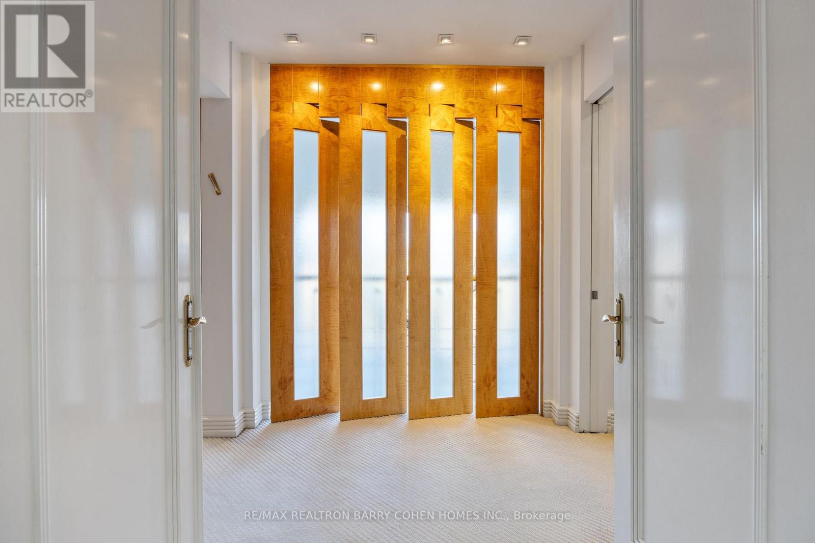 83 Hillmount Avenue, Toronto, Ontario  M6B 1X5 - Photo 12 - C12704488