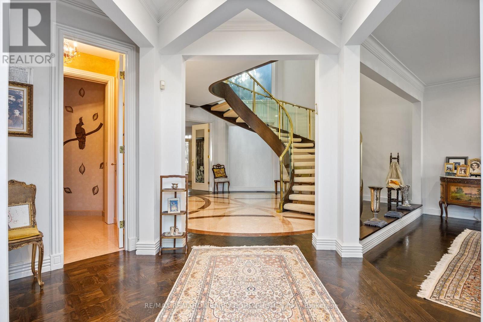 83 Hillmount Avenue, Toronto, Ontario  M6B 1X5 - Photo 4 - C12704488