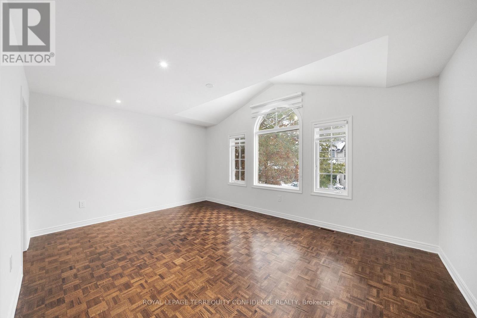 366 Hounslow Avenue, Toronto, Ontario  M2R 1H6 - Photo 23 - C12704500