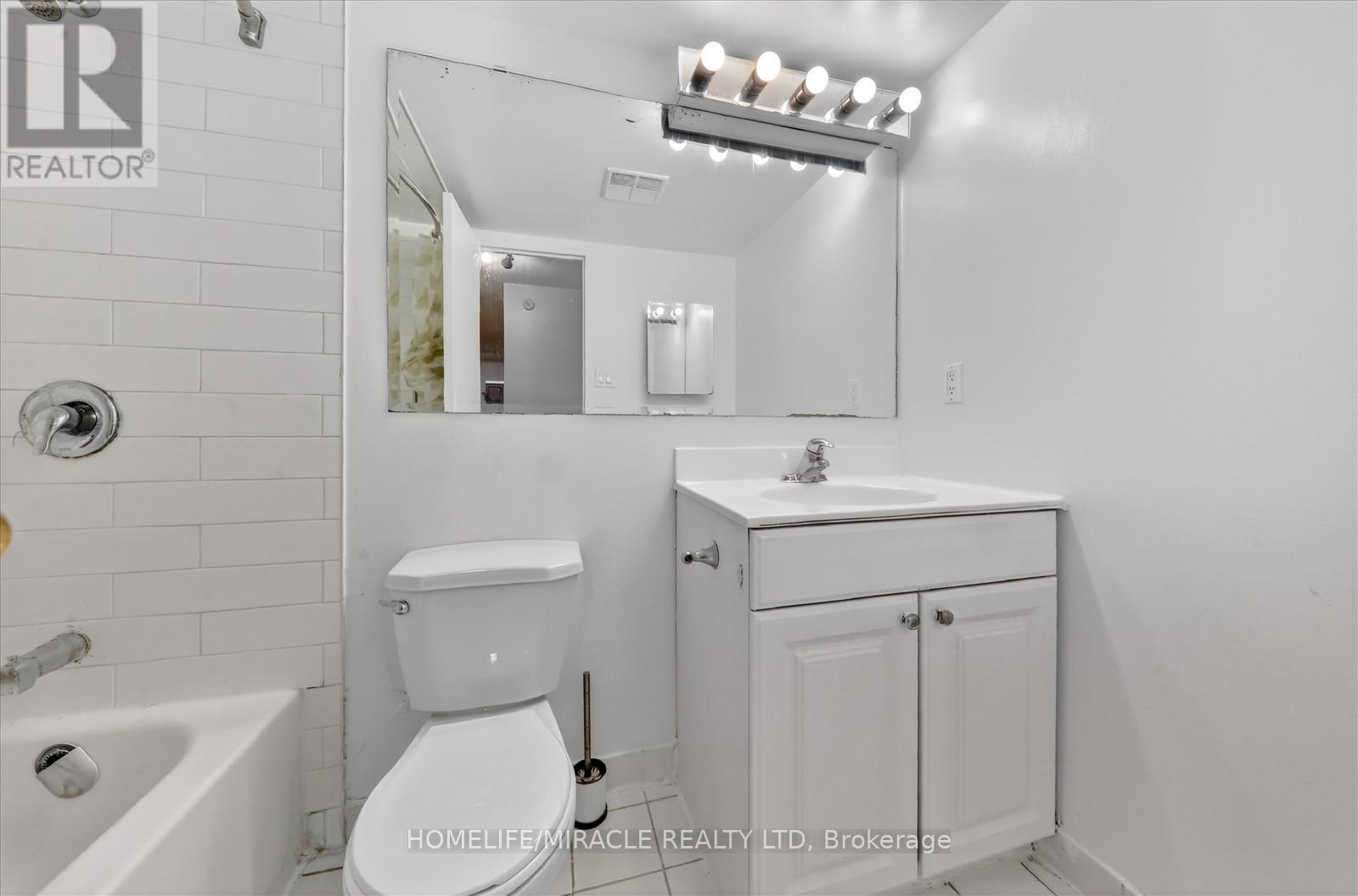 1909 - 100 Echo Pt, Toronto, Ontario  M1W 2V2 - Photo 25 - E12704322