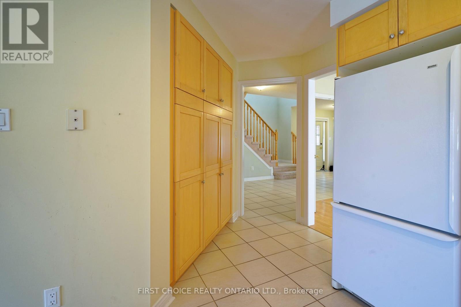 6 Forest Link Court, New Tecumseth, Ontario  L9R 2A1 - Photo 7 - N12704288