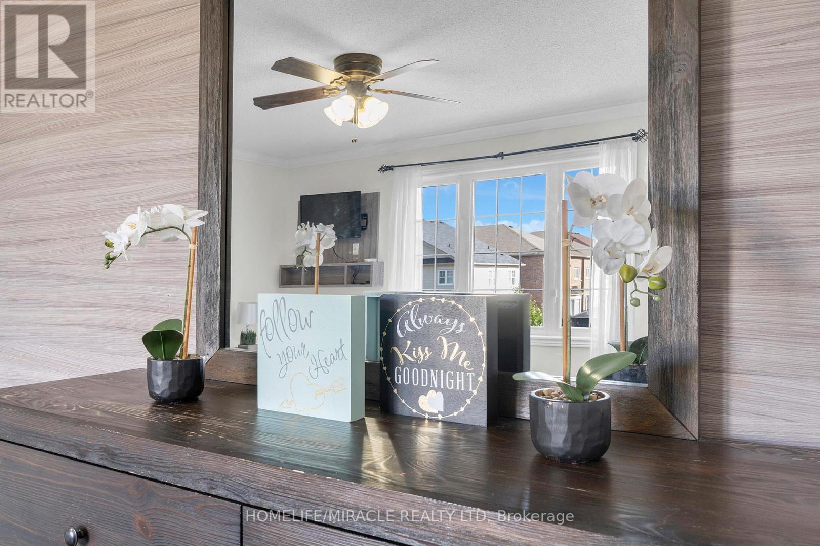 129 Vipond Way, Bradford West Gwillimbury, Ontario  L3Z 0G7 - Photo 29 - N12704352